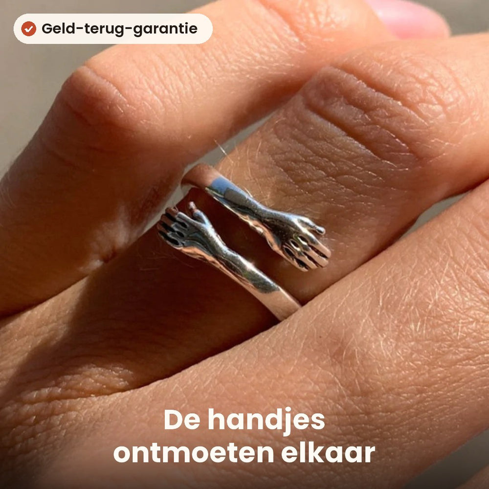 Twee handjes om de vinger